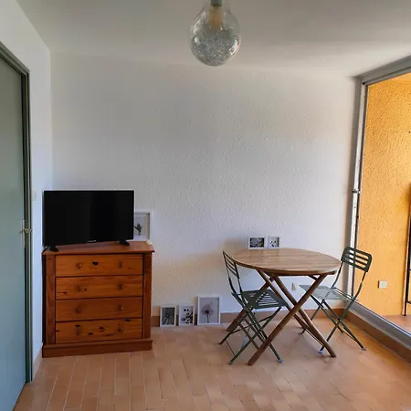 Gruissan, Studio Cabine, Au Calme Vue Degagee Sur Marina Buitenkant foto