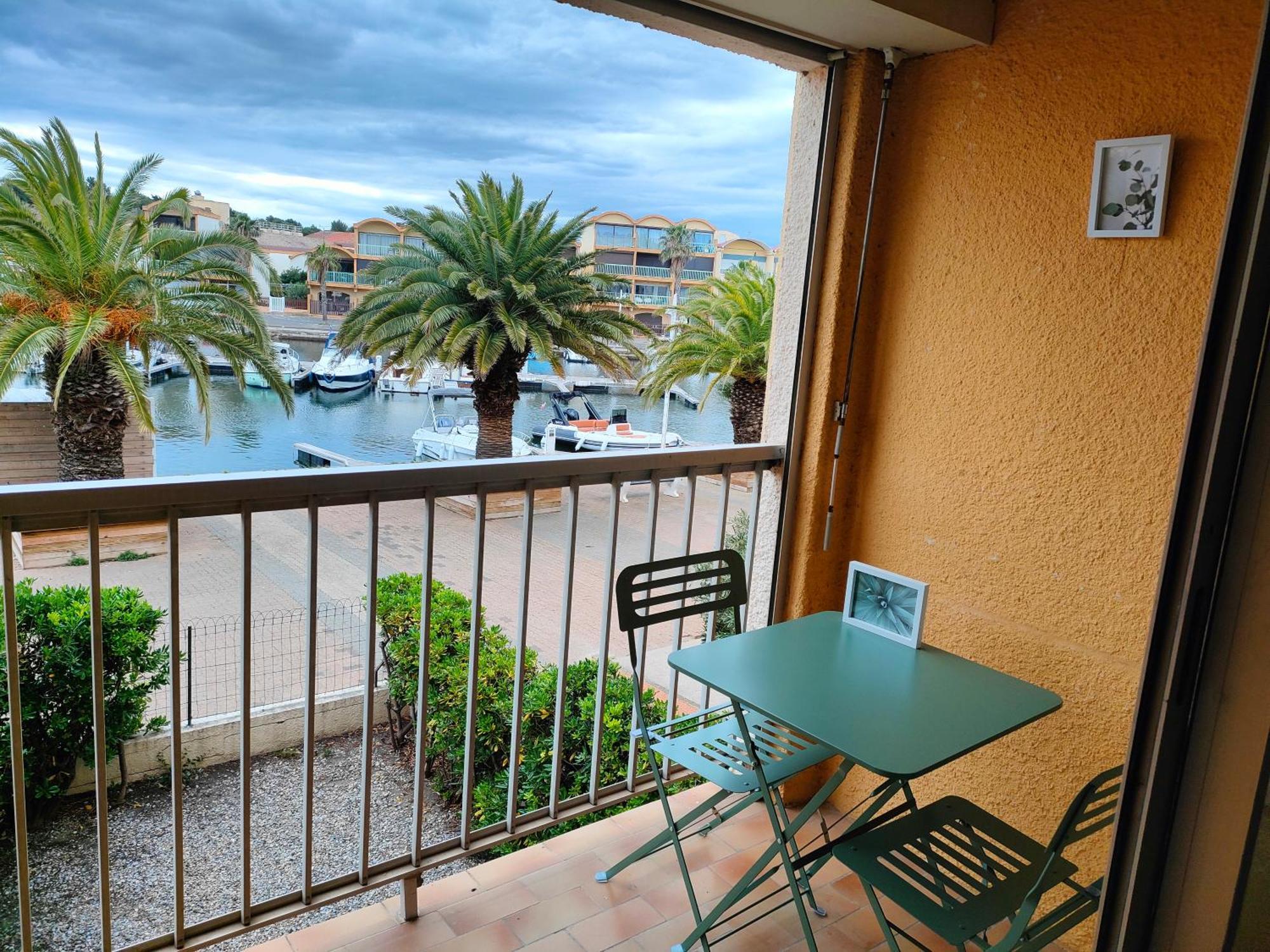 Gruissan, Cabine, Au Calme Vue Degagee Sur Marina Apartment Gruissan